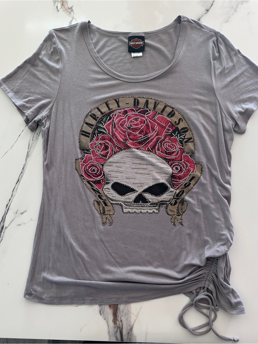Harley-Davidson Gray Short Sleeve Tee with Pink Rose Skull Graphic